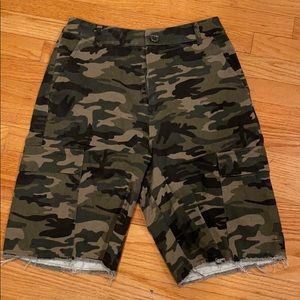 Army cargo shorts! From Dolls Kill.